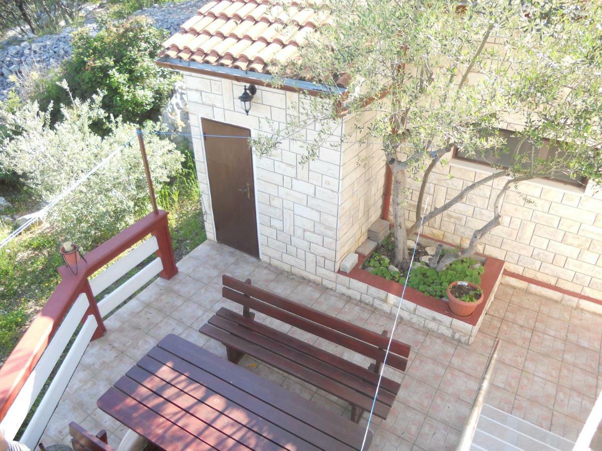 Apartment Halugica Kali Dış mekan fotoğraf