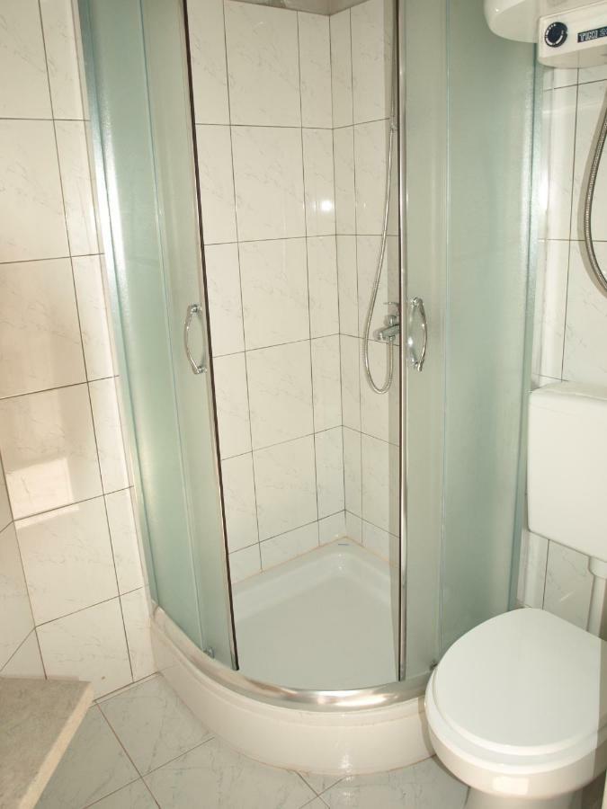 Apartment Halugica Kali Dış mekan fotoğraf
