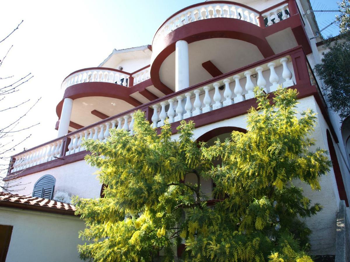 Apartment Halugica Kali Dış mekan fotoğraf